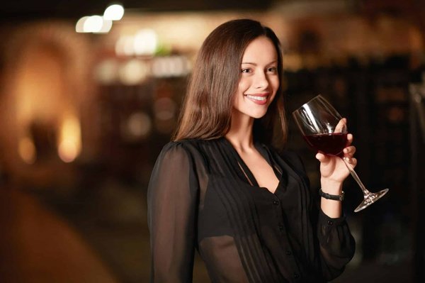 Comment créer un espace de dégustation de fromages régionaux dans un marché couvert?